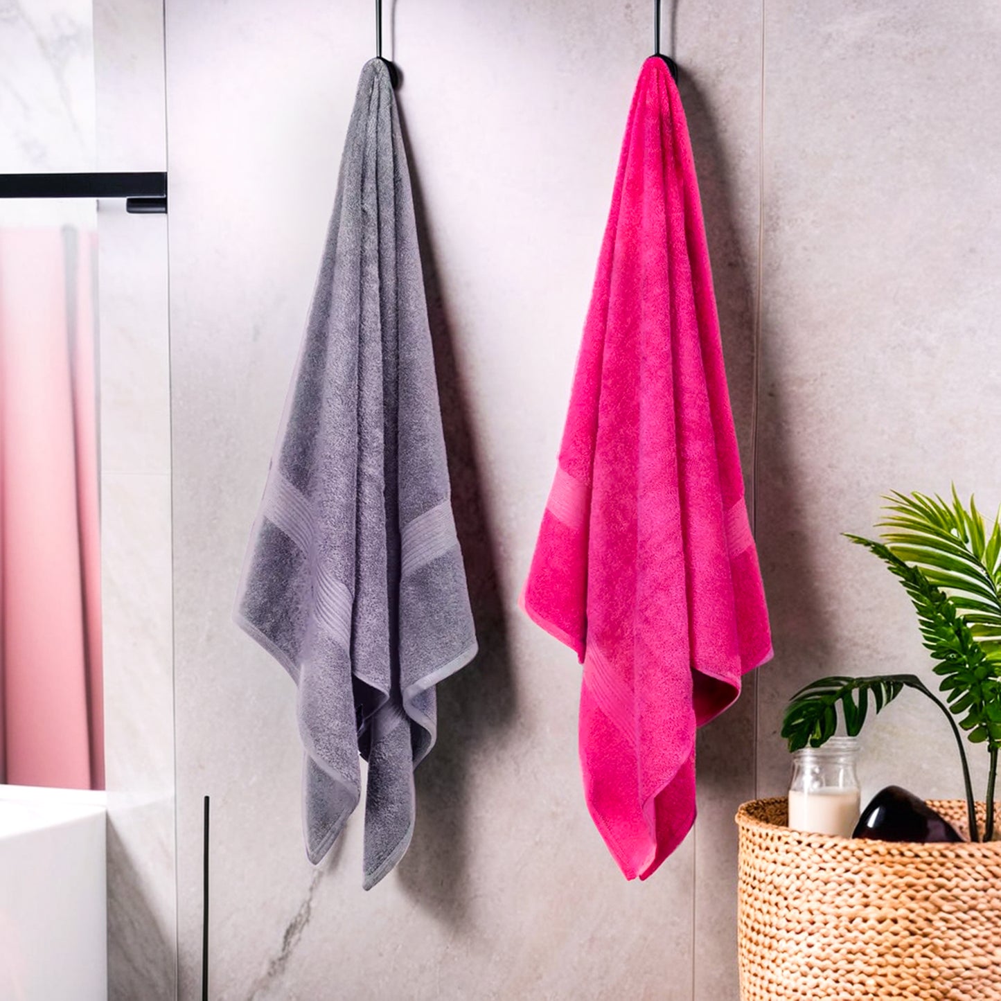 GSM 500 Paradise Pink & Charcoal Bath Towel